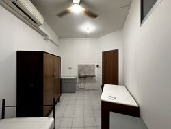 Sims Avenue (D14), Apartment #583370781